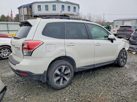 2017 Subaru Forester, VIN JF2SJAEC5HH496507. Фото 3 з 6 з аукціону Copart. Каталог авто зі США OpenDataCar.