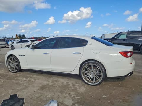 2014 Maserati Quattroporte, VIN ZAM56PPA6E1072877. Фото 2 з 6 з аукціону Copart. Каталог авто зі США OpenDataCar.