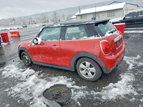 2015 Mini Cooper, VIN WMWXM5C56FT940895. Zdjęcie 2 z 6 z aukcji Copart. Katalog aut z USA OpenDataCar.
