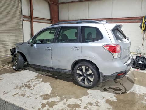 2018 Subaru Forester, VIN JF2SJAGC0JH466799. Фото 2 з 6 з аукціону Copart. Каталог авто зі США OpenDataCar.