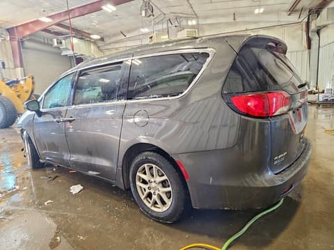 2021 Chrysler Voyager, VIN 2C4RC1DG9MR551986. Фото 2 из 6 с аукциона Copart. Каталог авто из США OpenDataCar.