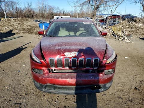 2017 Jeep Cherokee, VIN 1C4PJLCS4HW585765. Фото 5 из 6 с аукциона Copart. Каталог авто из США OpenDataCar.
