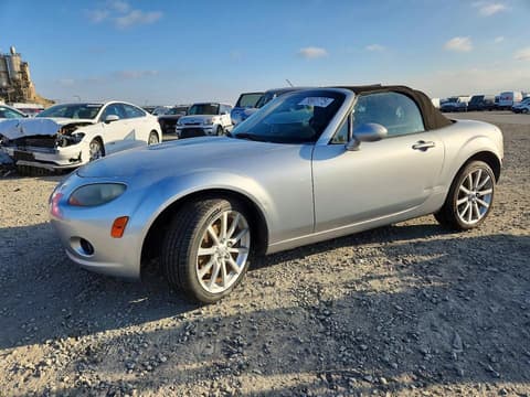 2006 Mazda MX-5 Miata, VIN JM1NC25FX60115252. Фото 1 из 6 с аукциона Copart. Каталог авто из США OpenDataCar.