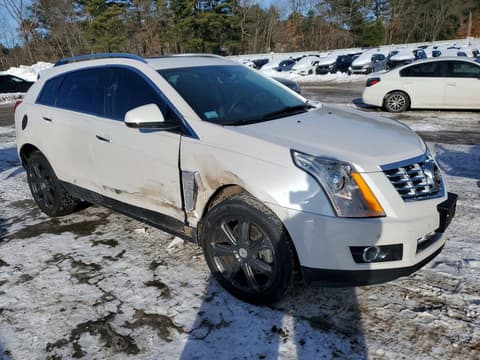 2015 Cadillac SRX, VIN 3GYFNCE3XFS611634. Фото 4 з 6 з аукціону Copart. Каталог авто зі США OpenDataCar.