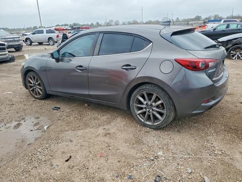 2018 Mazda 3, VIN 3MZBN1M32JM168917. Фото 2 з 6 з аукціону Copart. Каталог авто зі США OpenDataCar.