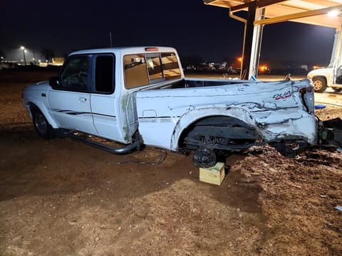 2002 Mazda B4000, VIN 4F4YR46E02TM20840. Zdjęcie 2 z 6 z aukcji Copart. Katalog aut z USA OpenDataCar.