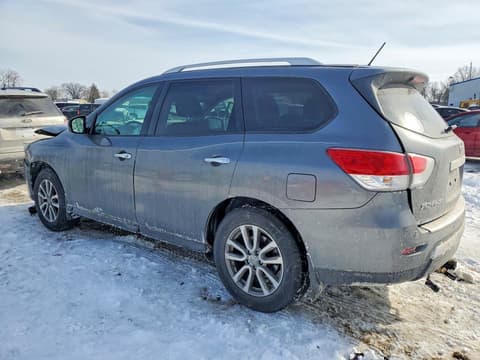 2015 Nissan Pathfinder, VIN 5N1AR2MM1FC701782. Фото 2 з 6 з аукціону Copart. Каталог авто зі США OpenDataCar.