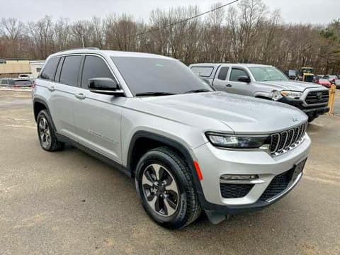 2023 Jeep Grand Cherokee, VIN 1C4RJYB66PC649198. Фото 4 з 6 з аукціону Copart. Каталог авто зі США OpenDataCar.