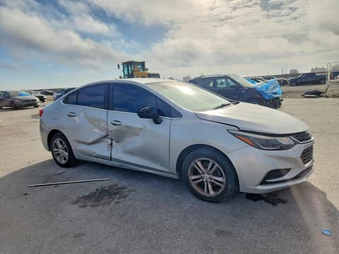 2018 Chevrolet Cruze, VIN 1G1BE5SM9J7196545. Фото 4 з 6 з аукціону Copart. Каталог авто зі США OpenDataCar.