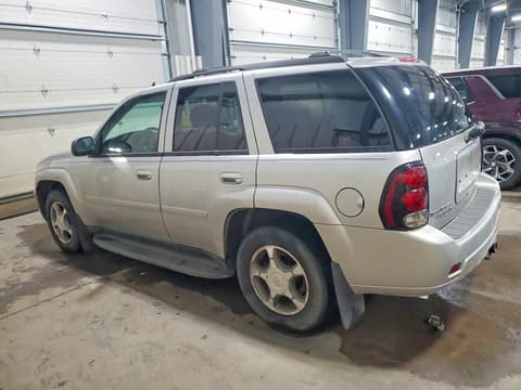 2008 Chevrolet Trailblazer, VIN 1GNDT13SX82181725. Фото 2 з 6 з аукціону Copart. Каталог авто зі США OpenDataCar.