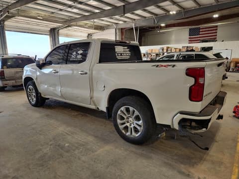 2022 Chevrolet Silverado, VIN 1GCUDGET2NZ634737. Фото 2 з 6 з аукціону Copart. Каталог авто зі США OpenDataCar.