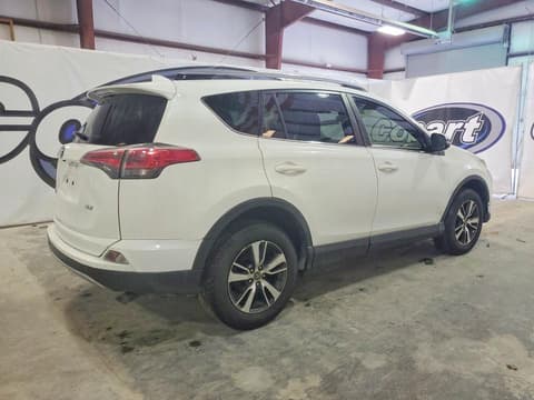 2018 Toyota RAV4, VIN JTMWFREV8JD118924. Фото 3 з 6 з аукціону Copart. Каталог авто зі США OpenDataCar.