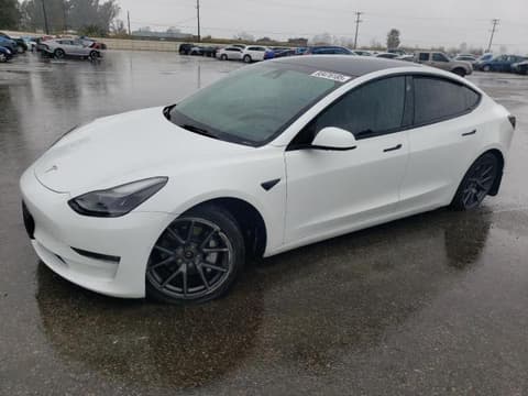 2022 Tesla Model 3, VIN 5YJ3E1EB2NF168620. Фото 1 з 6 з аукціону Copart. Каталог авто зі США OpenDataCar.