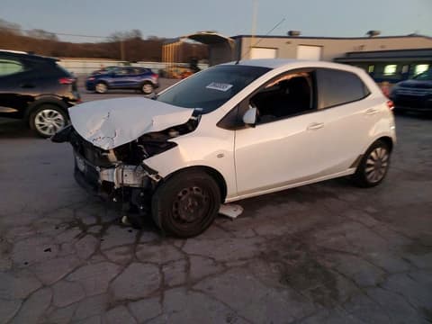 2014 Mazda 2, VIN JM1DE1KY3E0172705. Фото 1 з 6 з аукціону Copart. Каталог авто зі США OpenDataCar.