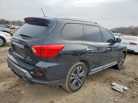 2017 Nissan Pathfinder, VIN 5N1DR2MM7HC696555. Фото 3 з 6 з аукціону Copart. Каталог авто зі США OpenDataCar.
