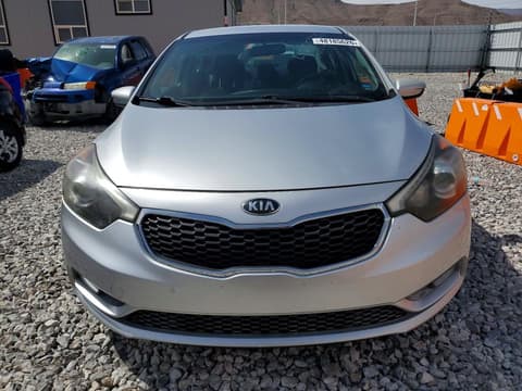2015 Kia Forte, VIN KNAFX4A89F5269656. Фото 5 з 6 з аукціону Copart. Каталог авто зі США OpenDataCar.