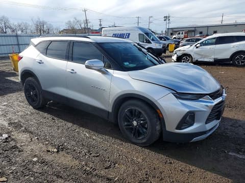 2021 Chevrolet Blazer, VIN 3GNKBJRS9MS540322. Фото 4 из 6 с аукциона Copart. Каталог авто из США OpenDataCar.
