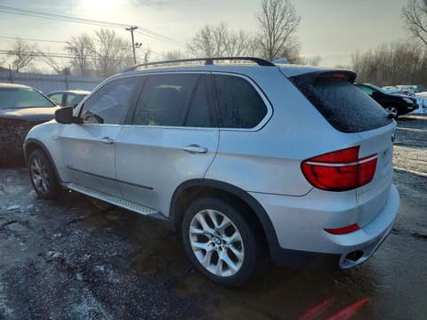 2013 Bmw X5, VIN 5UXZV4C59D0E11606. Фото 2 з 6 з аукціону Copart. Каталог авто зі США OpenDataCar.