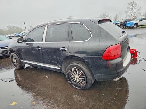 2005 Porsche Cayenne, VIN WP1AB29P45LA60202. Фото 2 з 6 з аукціону Copart. Каталог авто зі США OpenDataCar.
