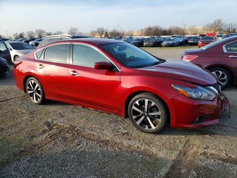 2018 Nissan Altima, VIN 1N4AL3AP8JC120109. Фото 4 з 6 з аукціону Copart. Каталог авто зі США OpenDataCar.