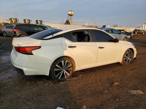 2020 Nissan Altima, VIN 1N4BL4CV0LN310869. Фото 3 з 6 з аукціону Copart. Каталог авто зі США OpenDataCar.