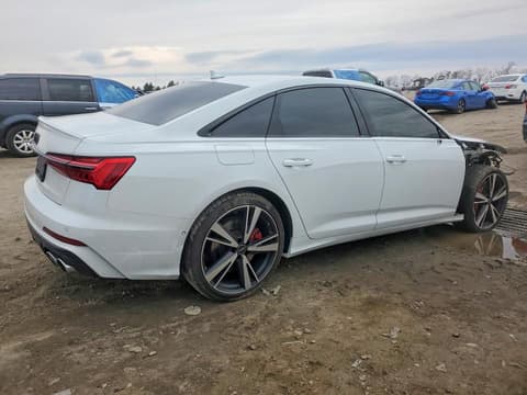 2022 Audi S6, VIN WAUFFBF2XNN053809. Фото 3 из 6 с аукциона Copart. Каталог авто из США OpenDataCar.