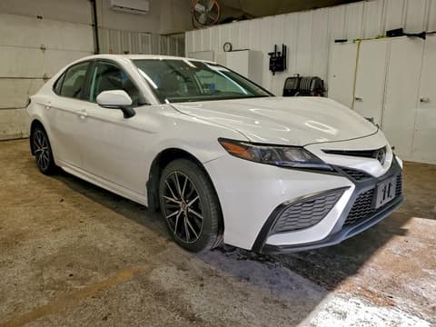 2021 Toyota Camry, VIN 4T1G11BK6MU028265. Фото 4 з 6 з аукціону Copart. Каталог авто зі США OpenDataCar.