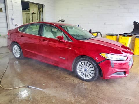 2016 Ford Fusion, VIN 3FA6P0LU3GR318361. Фото 4 з 6 з аукціону Copart. Каталог авто зі США OpenDataCar.
