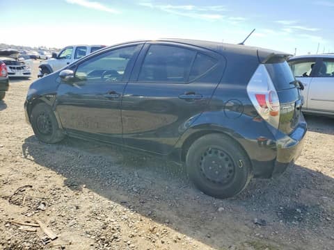2013 Toyota Prius C, VIN JTDKDTB37D1547031. Фото 2 з 6 з аукціону Copart. Каталог авто зі США OpenDataCar.