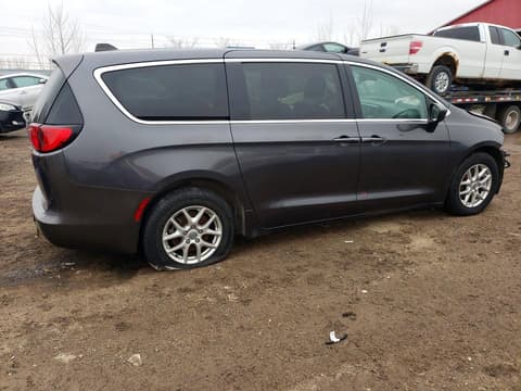 2023 Chrysler Grand Caravan, VIN 2C4RC1ZG4PR597738. Фото 3 из 6 с аукциона Copart. Каталог авто из США OpenDataCar.