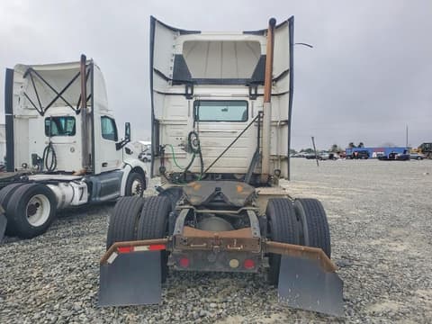 2017 Volvo VNL, VIN 4V4N39TGXHN987977. Фото 6 из 6 с аукциона Copart. Каталог авто из США OpenDataCar.