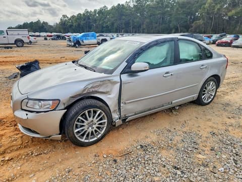 2010 Volvo S40, VIN YV1382MSXA2510448. Фото 1 из 6 с аукциона Copart. Каталог авто из США OpenDataCar.
