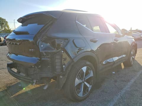 2024 Volvo XC40, VIN YV4L12UK1R2360829. Zdjęcie 3 z 6 z aukcji Copart. Katalog aut z USA OpenDataCar.