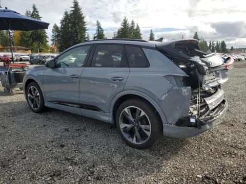 2024 Audi Q4 e-tron, VIN WA1LUBFZ1RP050083. Фото 2 з 6 з аукціону Copart. Каталог авто зі США OpenDataCar.