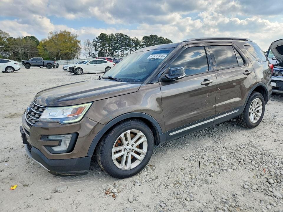 2016 Ford Explorer