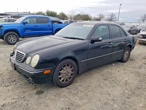 2000 Mercedes benz E, VIN WDBJF65J7YB078863. Фото 1 з 6 з аукціону Copart. Каталог авто зі США OpenDataCar.