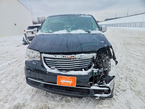 2015 Chrysler Town & Country, VIN 2C4RC1CG3FR627237. Photo 5 of 6 from Copart auction. OpenDataCar US salvage catalog.