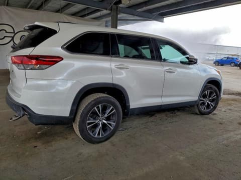 2019 Toyota Highlander, VIN 5TDZZRFH5KS321644. Фото 3 з 6 з аукціону Copart. Каталог авто зі США OpenDataCar.