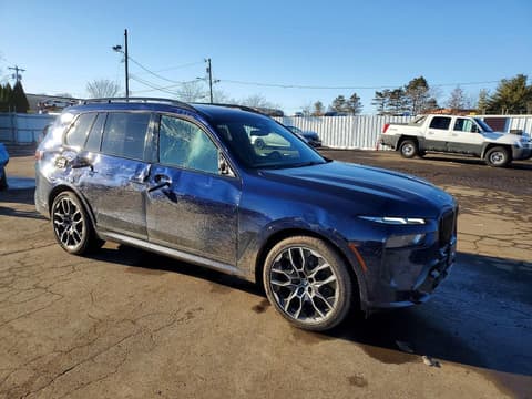 2024 Bmw X7, VIN 5UX23EM06R9U48385. Фото 4 из 6 с аукциона Copart. Каталог авто из США OpenDataCar.