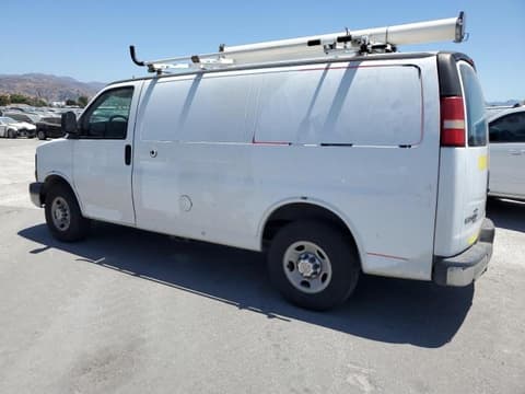 2014 Chevrolet Express 2500, VIN 1GCWGFCB4E1138275. Фото 2 з 6 з аукціону Copart. Каталог авто зі США OpenDataCar.