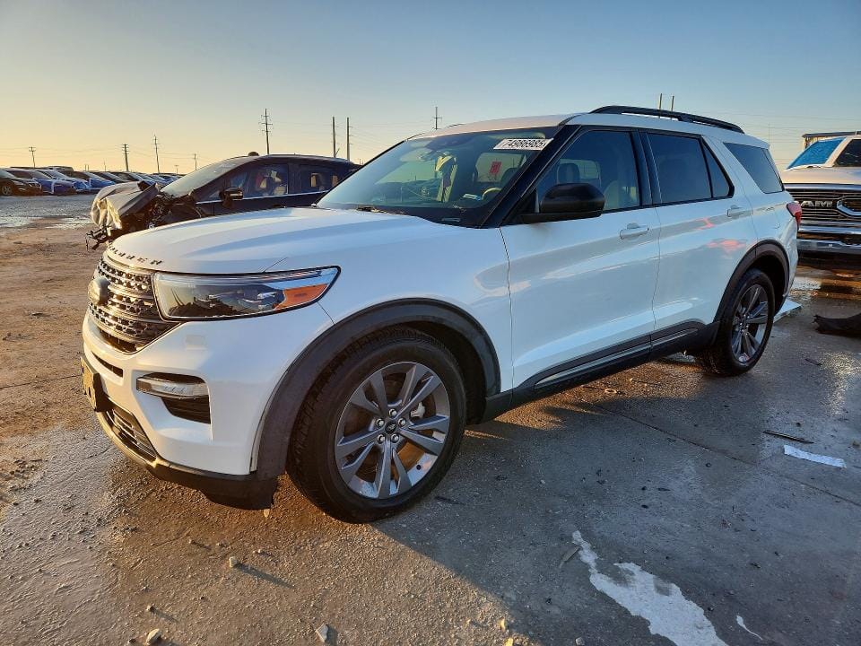 2021 Ford Explorer