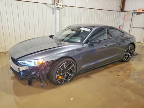 2024 Audi RS e-tron GT, VIN WAUBHBFW1R7901789. Фото 1 из 6 с аукциона Copart. Каталог авто из США OpenDataCar.