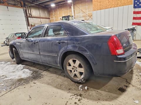 2005 Chrysler 300, VIN 2C3AK53G35H647231. Фото 2 з 6 з аукціону Copart. Каталог авто зі США OpenDataCar.