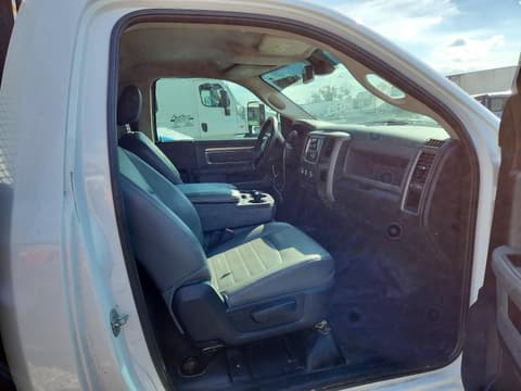 2017 Ram 5500, VIN 3C7WRMDL1HG750335. Zdjęcie 5 z 6 z aukcji Copart. Katalog aut z USA OpenDataCar.