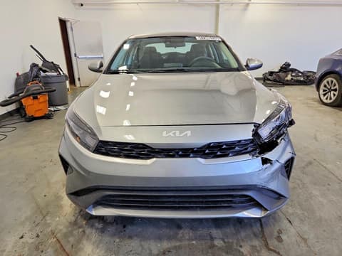 2023 Kia Forte, VIN 3KPF24AD8PE611313. Фото 5 з 6 з аукціону Copart. Каталог авто зі США OpenDataCar.