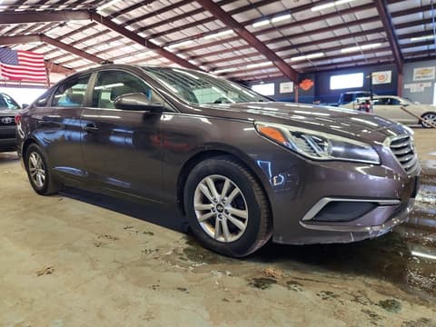 2017 Hyundai Sonata, VIN 5NPE24AF7HH439009. Zdjęcie 4 z 6 z aukcji Copart. Katalog aut z USA OpenDataCar.