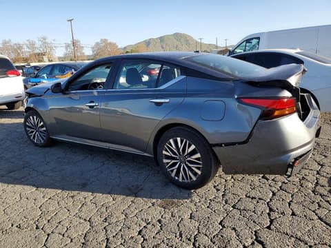 2025 Nissan Altima, VIN 1N4BL4DV1SN368969. Фото 2 з 6 з аукціону Copart. Каталог авто зі США OpenDataCar.