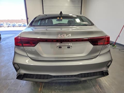 2023 Kia Forte, VIN 3KPF24AD8PE611313. Фото 6 з 6 з аукціону Copart. Каталог авто зі США OpenDataCar.