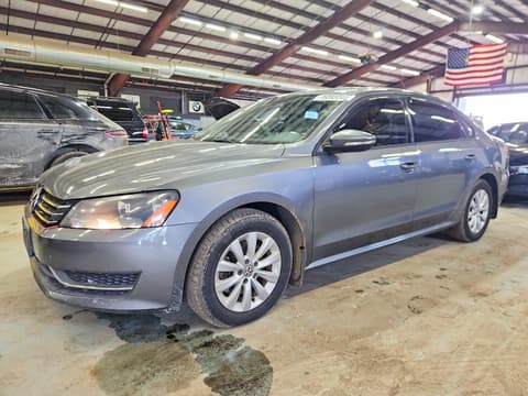 2012 Volkswagen Passat, VIN 1VWAP7A30CC047966. Zdjęcie 1 z 6 z aukcji Copart. Katalog aut z USA OpenDataCar.
