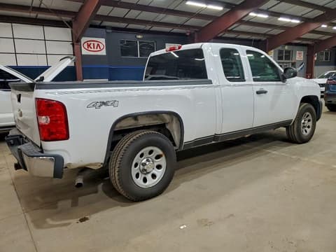 2013 Chevrolet Silverado, VIN 1GCRKPE71DZ143721. Фото 3 з 6 з аукціону Copart. Каталог авто зі США OpenDataCar.